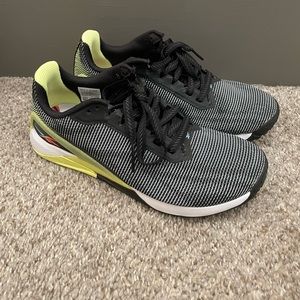 REEBOK NANO X1 GRIT WOMEN, only worn TWICE!!